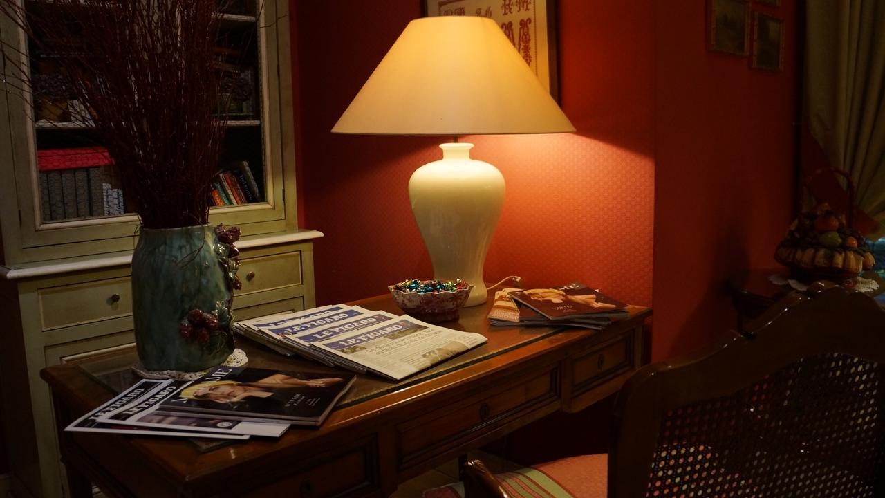 Le Relais Medicis Hotell Paris Eksteriør bilde